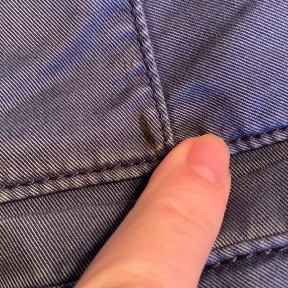 American Eagle size 8 midi blue stretch cotton twill 5.5” shorts 4 pockets EUC - Picture 3 of 7